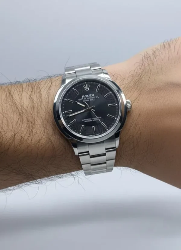 1796-132-680087-product-2.webp Men's Stainless Steel Black Dial Quartz Watch 34mm