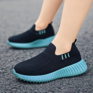 O1CN01kJNaYi1O8mk1qbScV_2216096251661-0-cib.jpg Kids Slip-On Shoes Black Blue Mesh Summer Wear