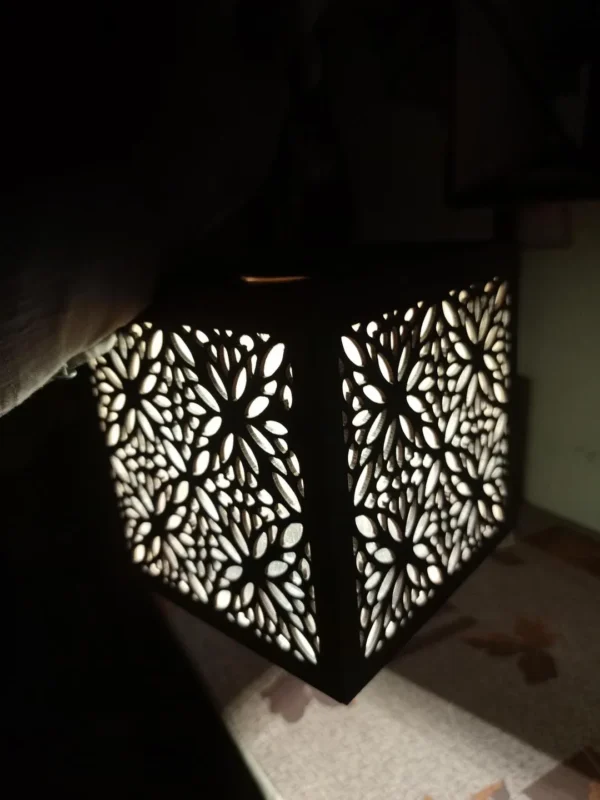1261-408-672030-product-1270.webp Modern Floral Ceiling Lamp Black Golden Glow